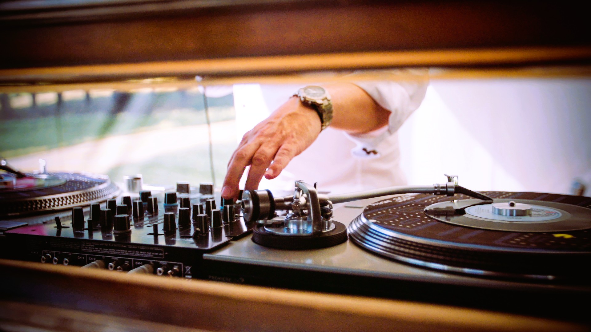 DJ Beard — DJM Technics 1210 SL - Vinyl DJ 