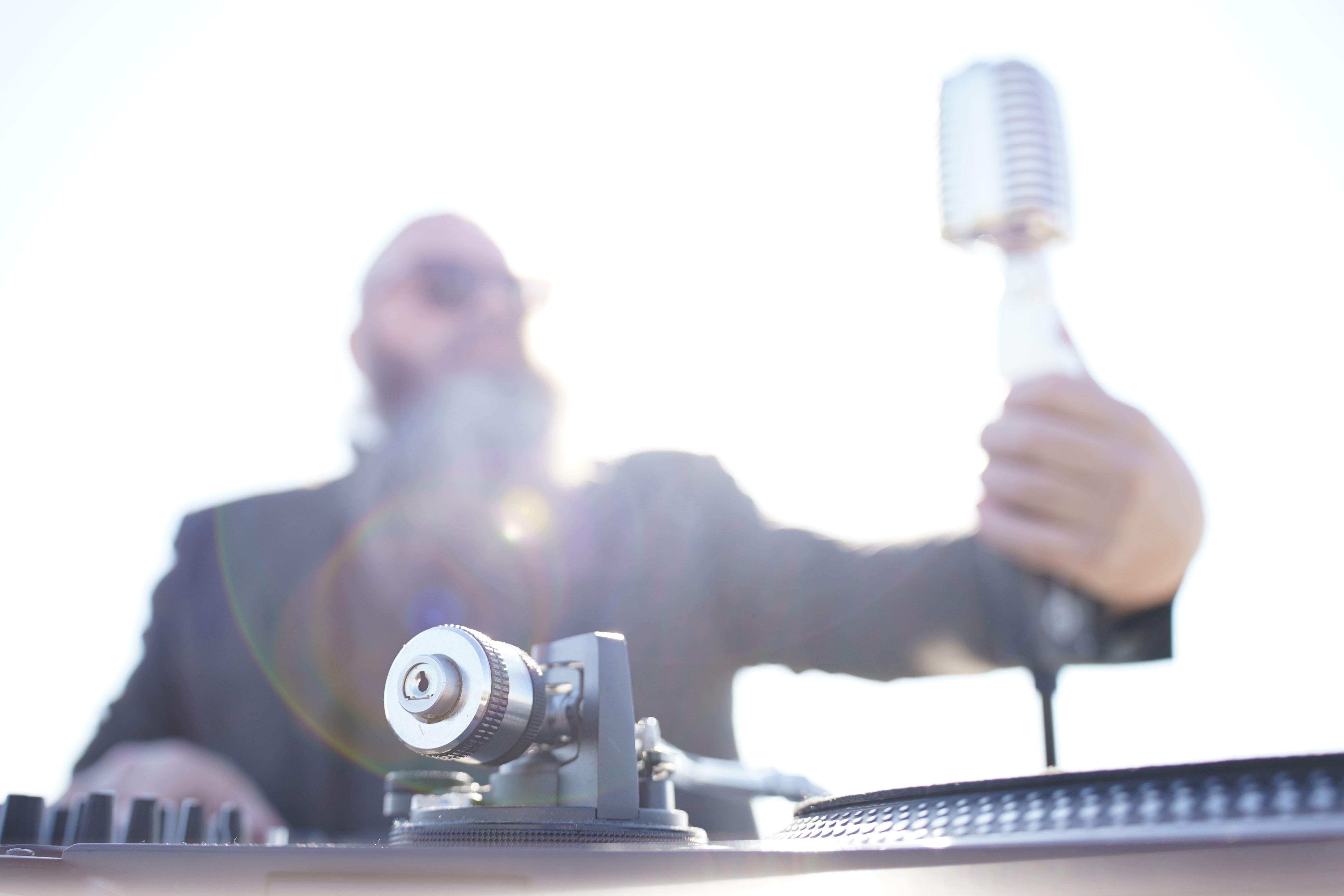 DJ Beard — 100% Vinyl DJ